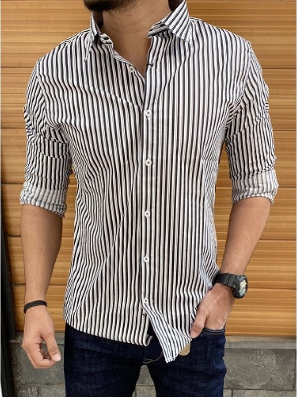 Striper White Black Bold lines