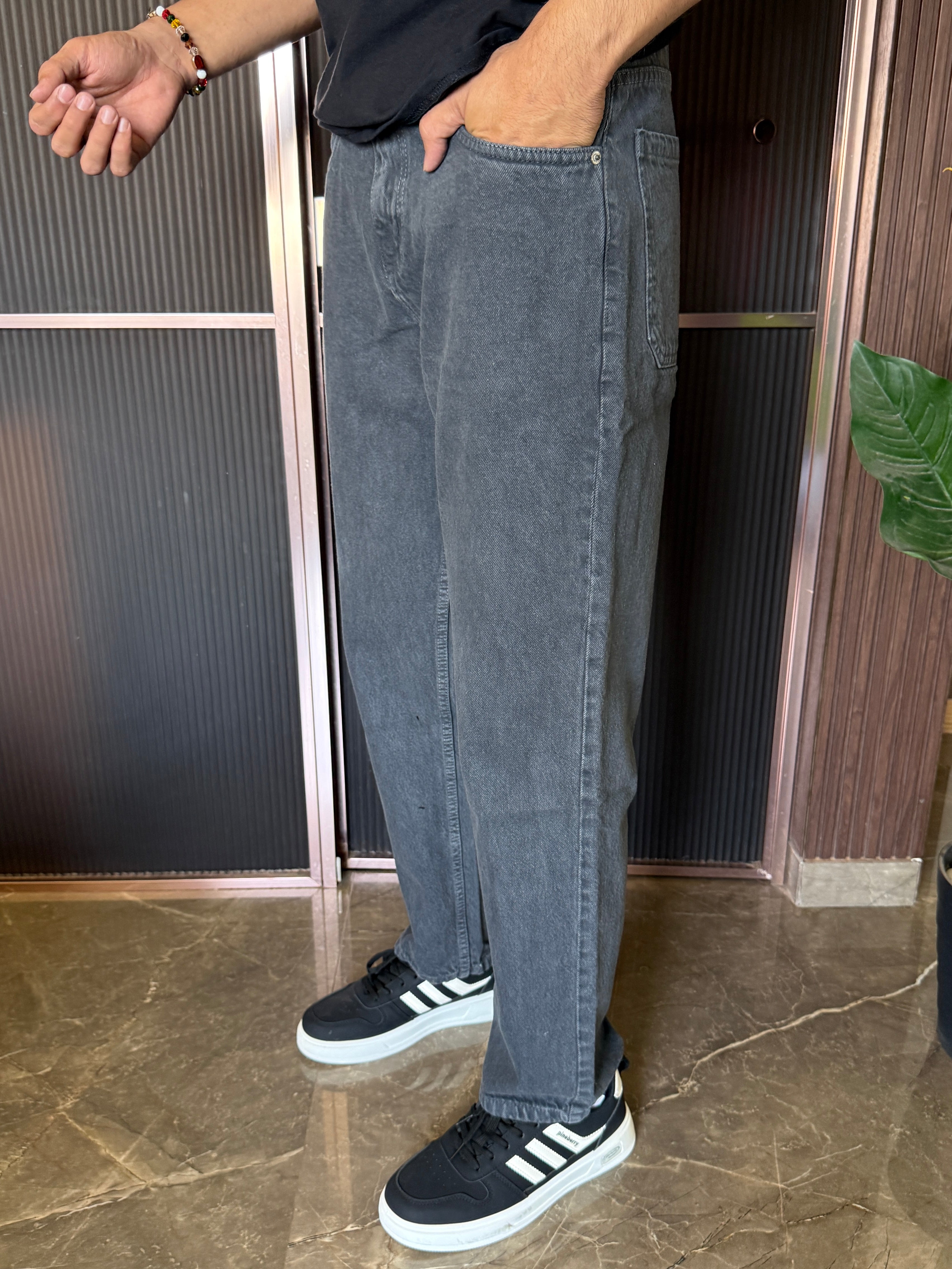 Elastic Waist Baggy Dark Grey Jeans