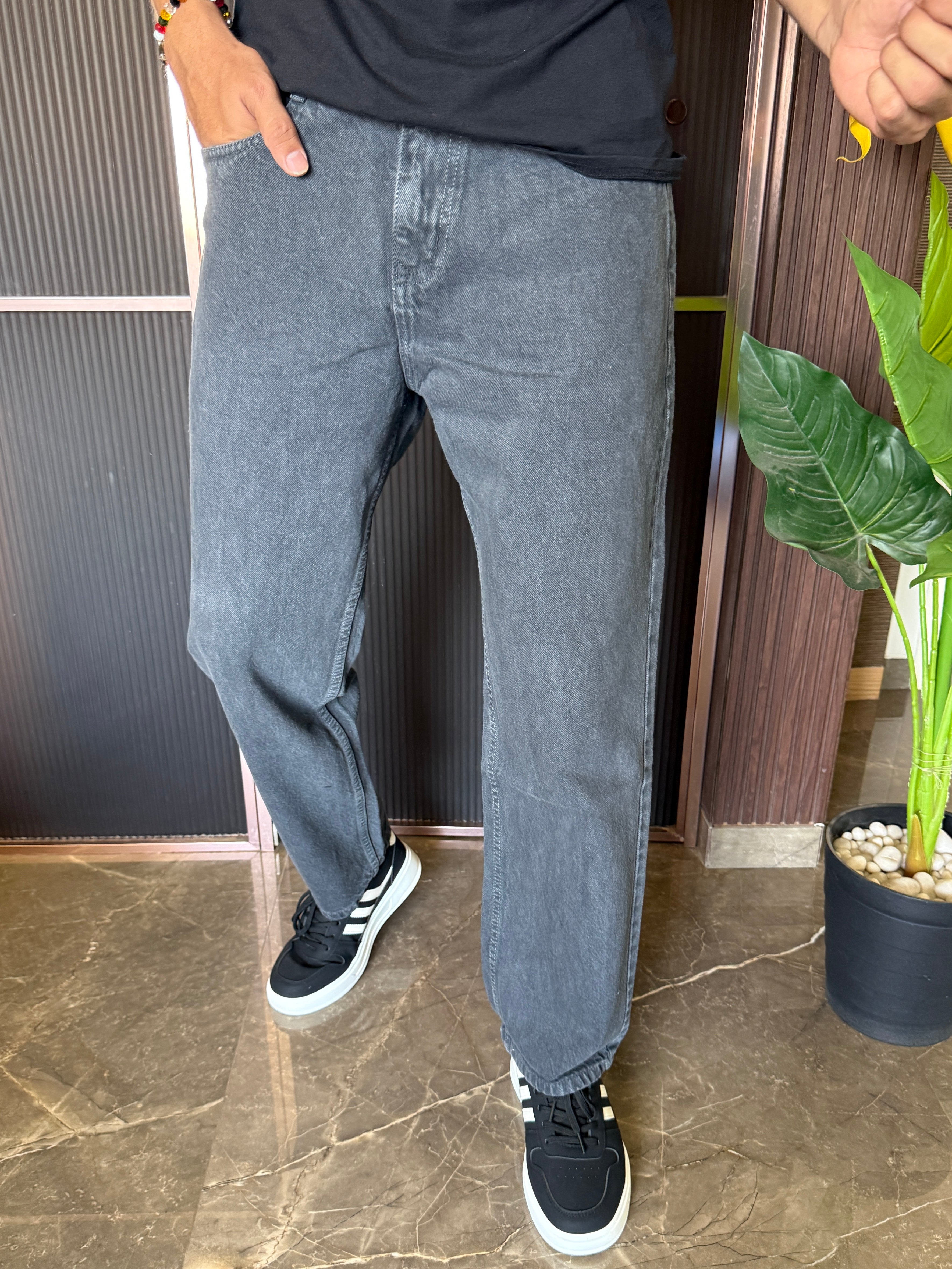 Elastic Waist Baggy Dark Grey Jeans