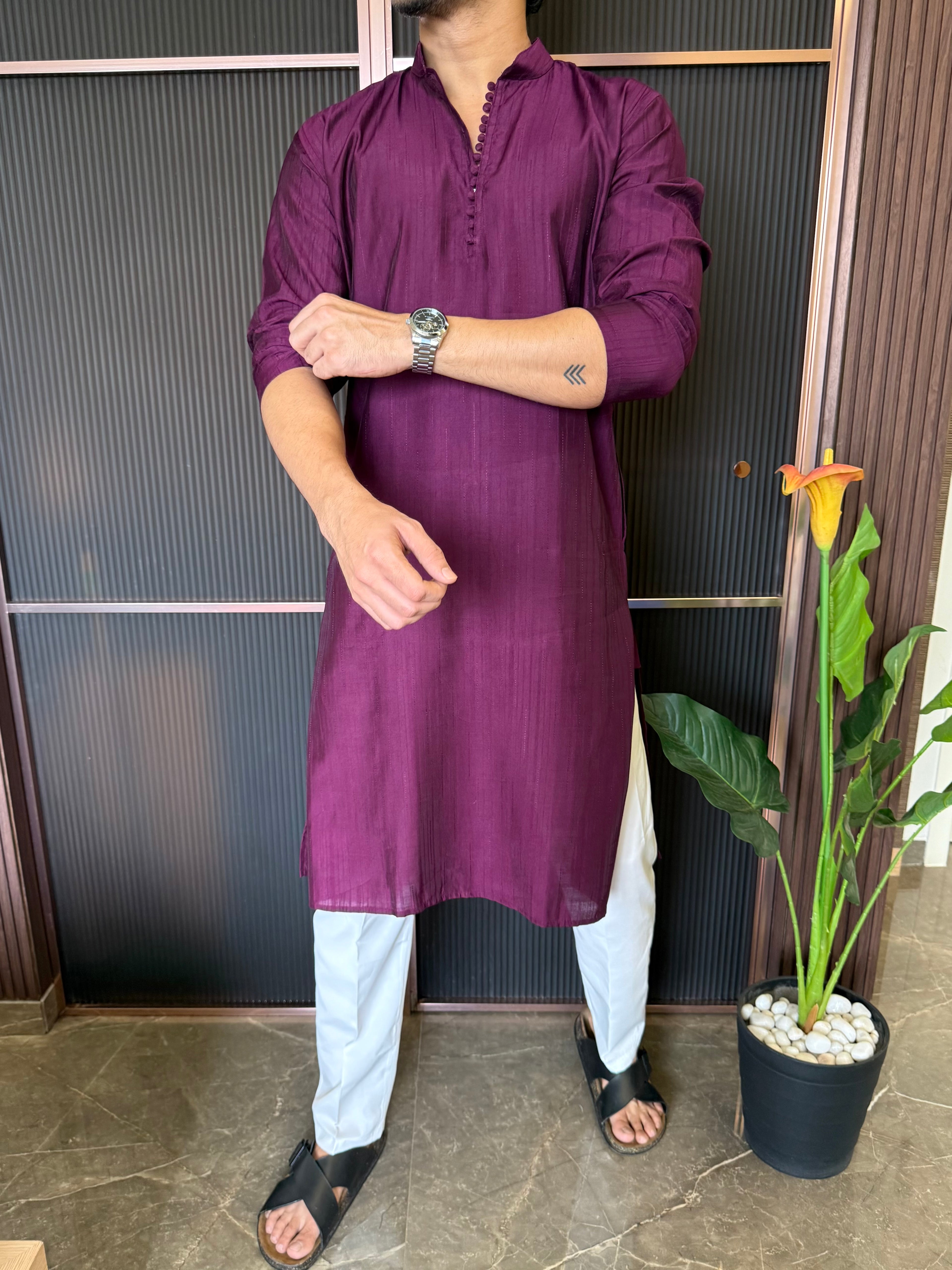 Sleek Button Detailing Bottle Wine Kurta