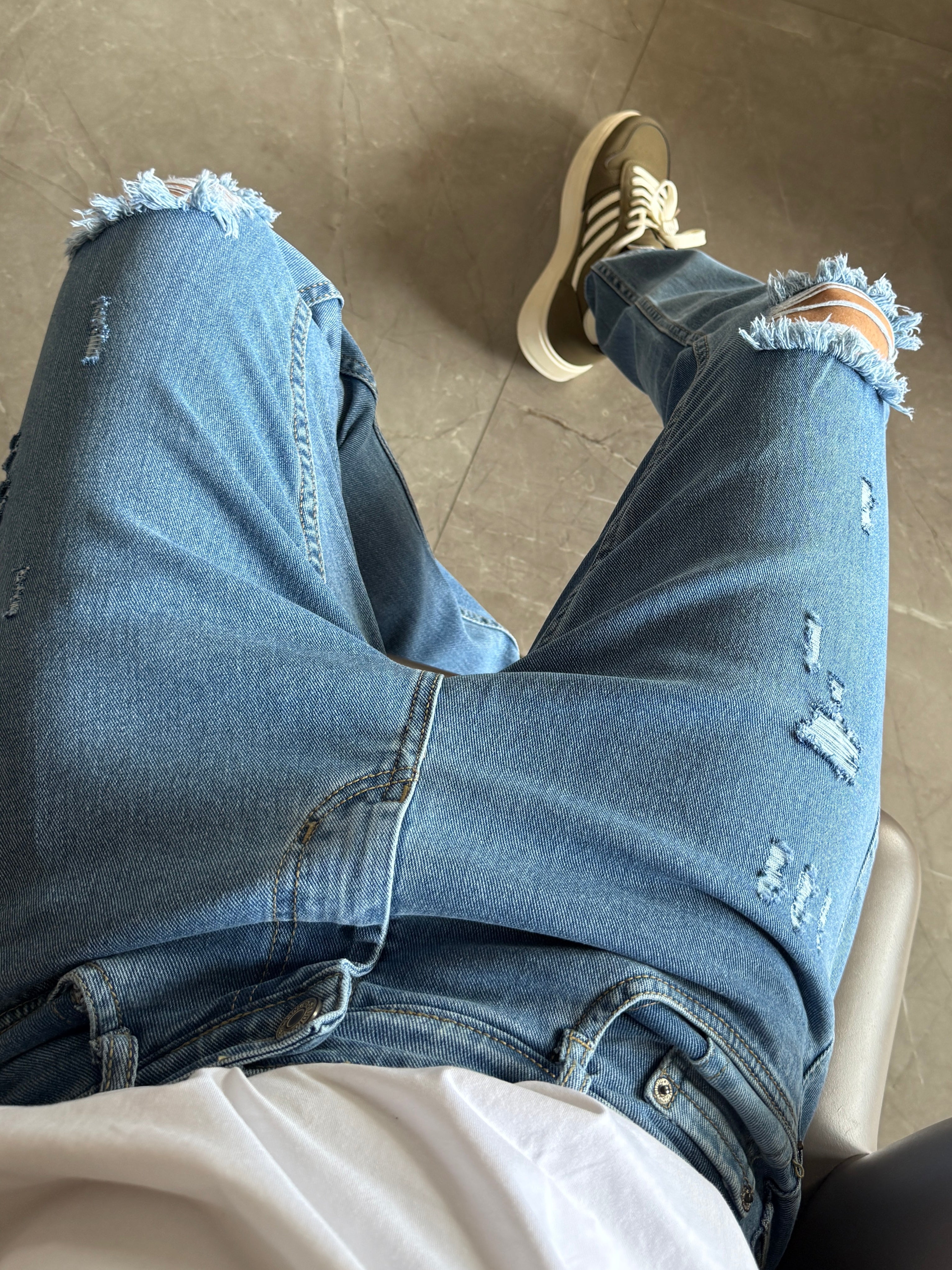 Kings Stretchable Wornout LightBlue Jeans