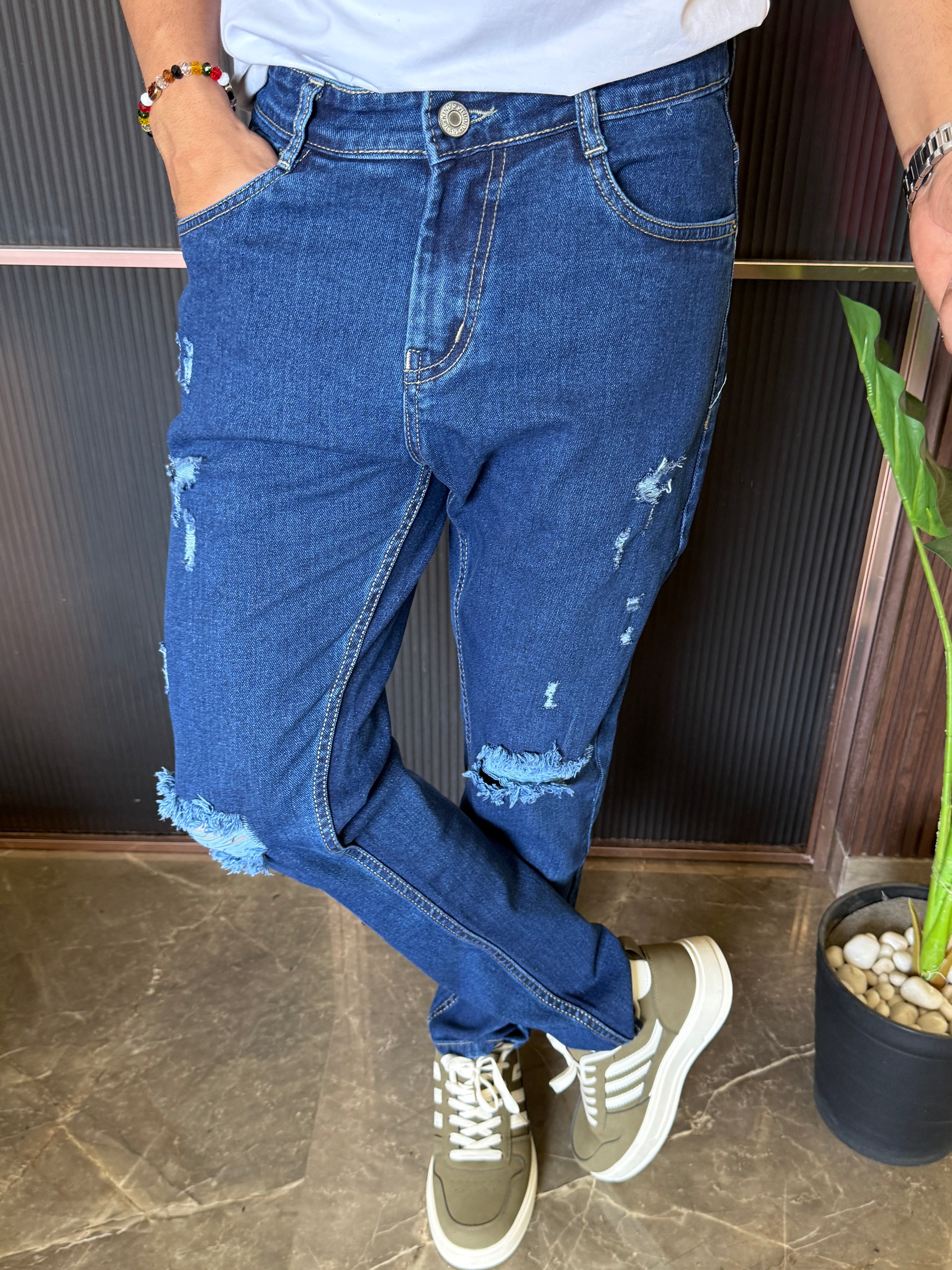 Kings Stretchable Wornout DarkBlue Jeans