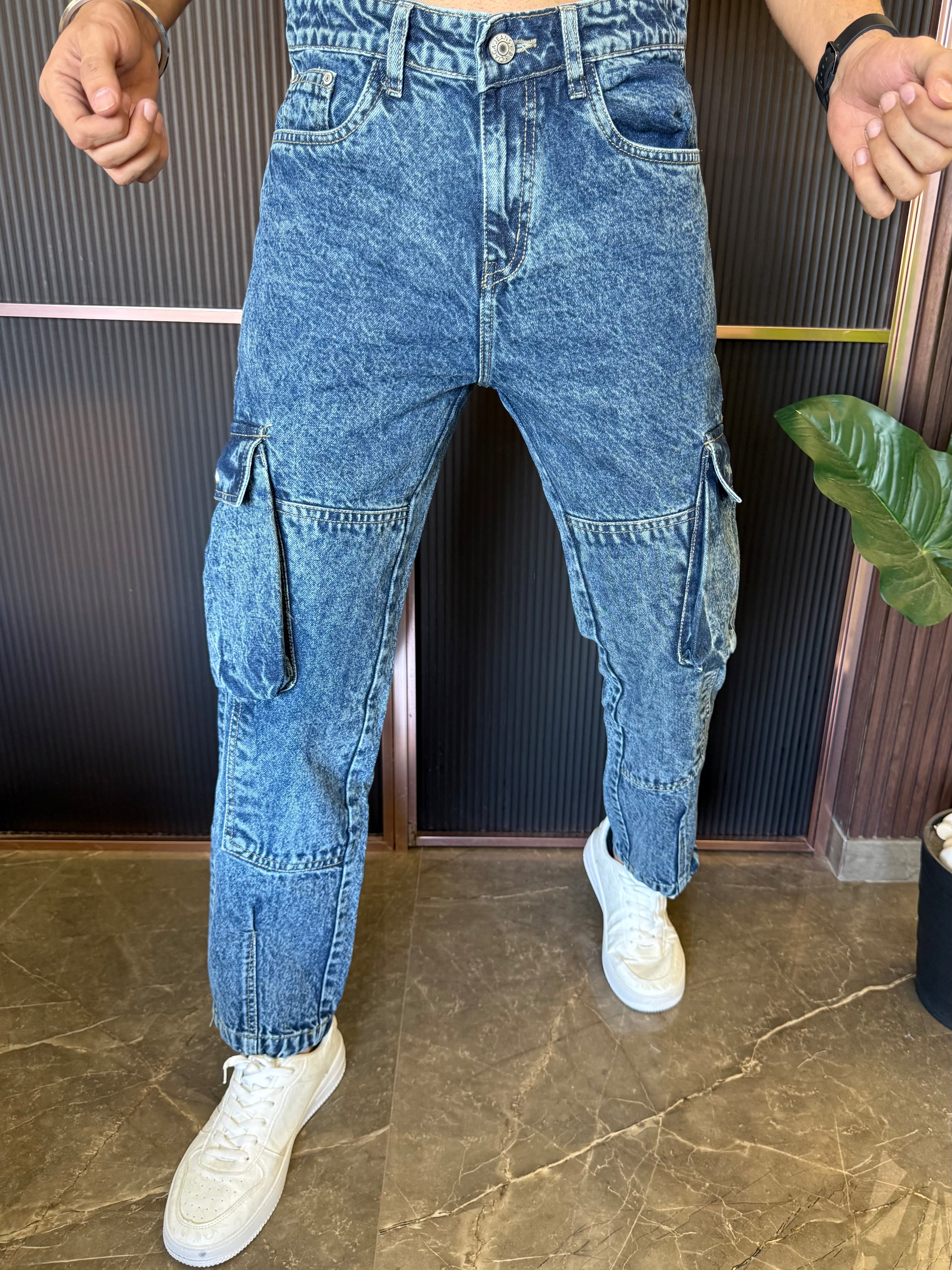 Mom Fit Cargo Slub Blue Jeans