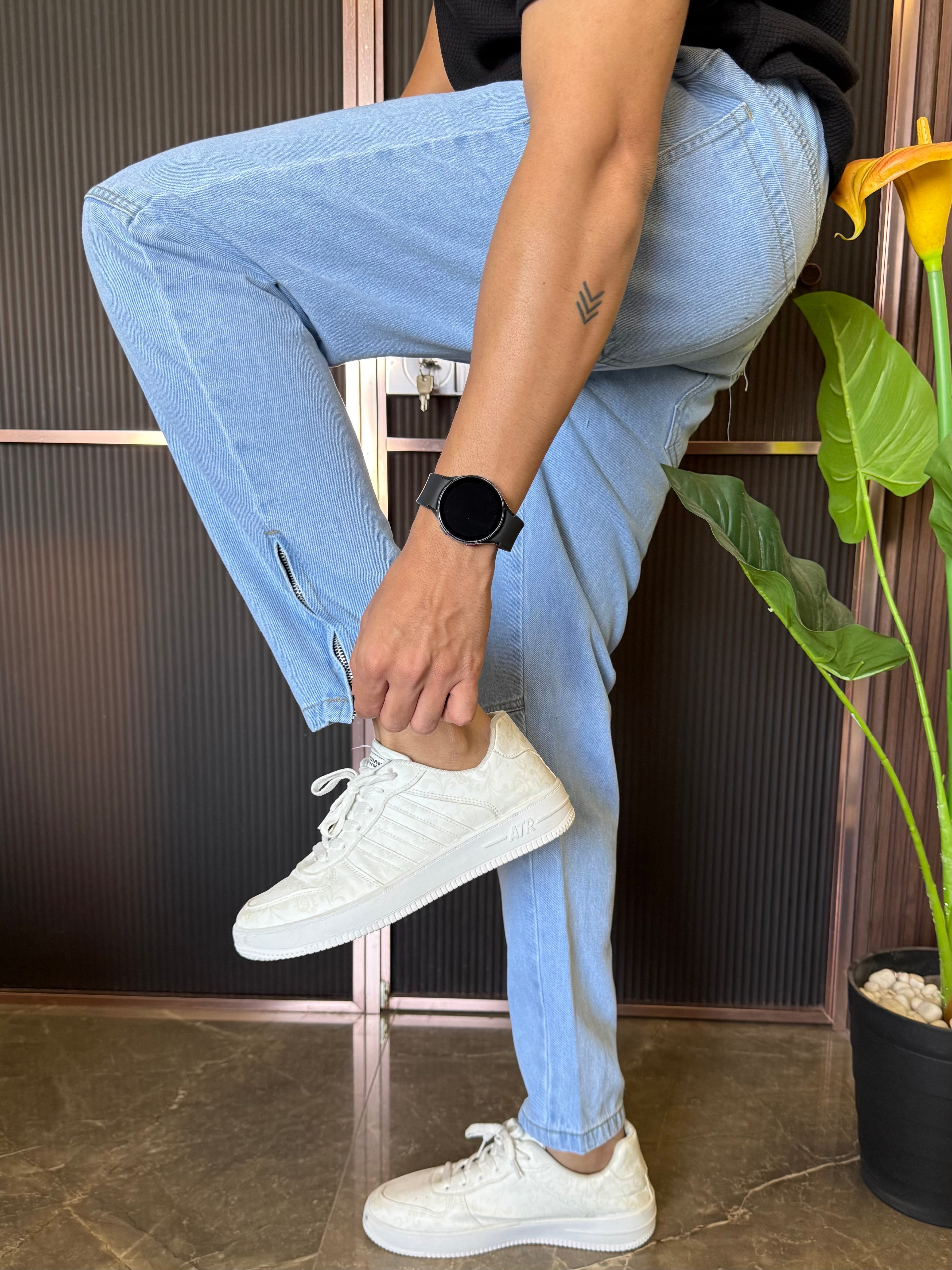 Mom Fit Zip Bottom Ice Blue Jeans