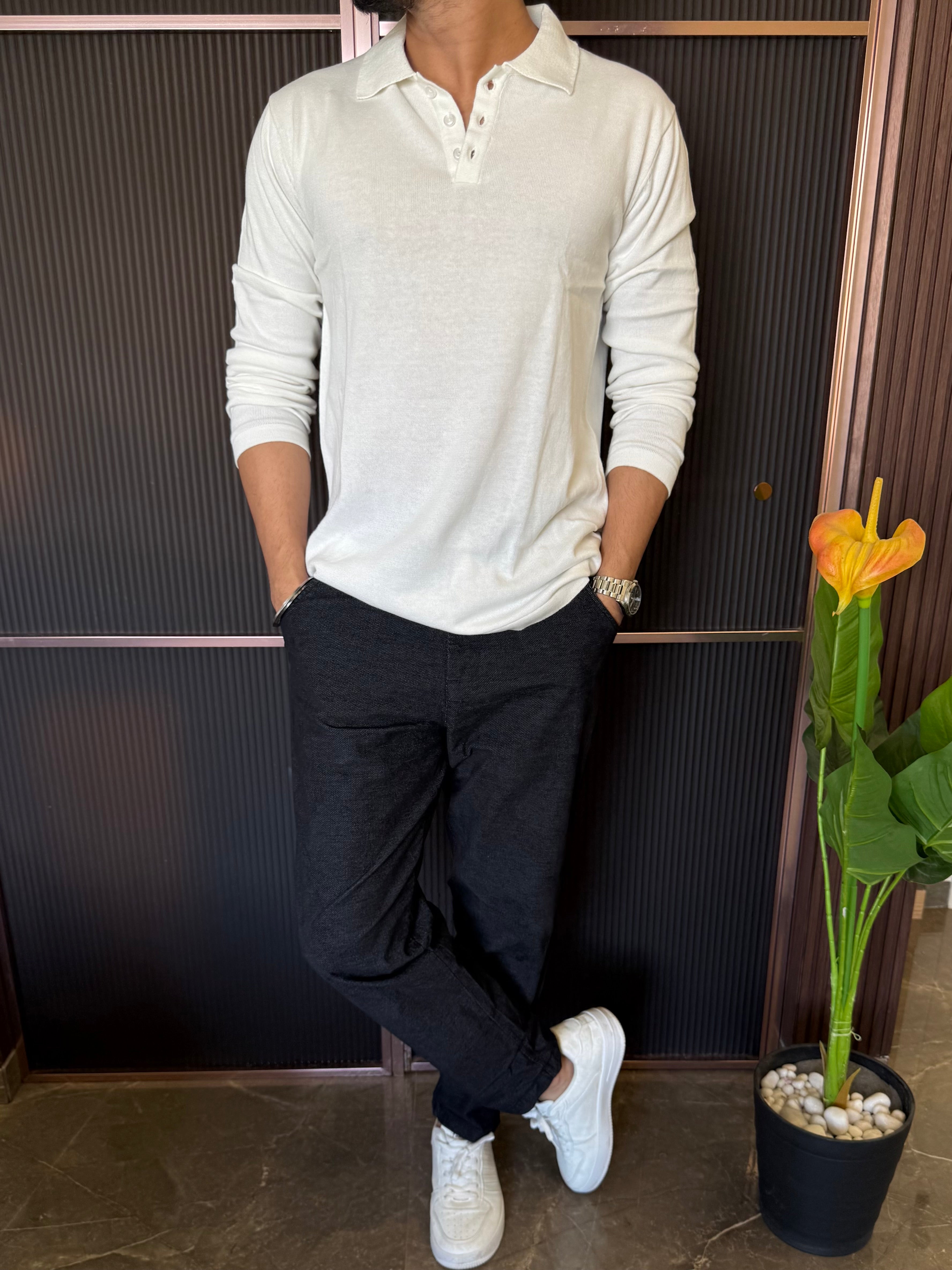 Knitted Collar White Fullsleeves