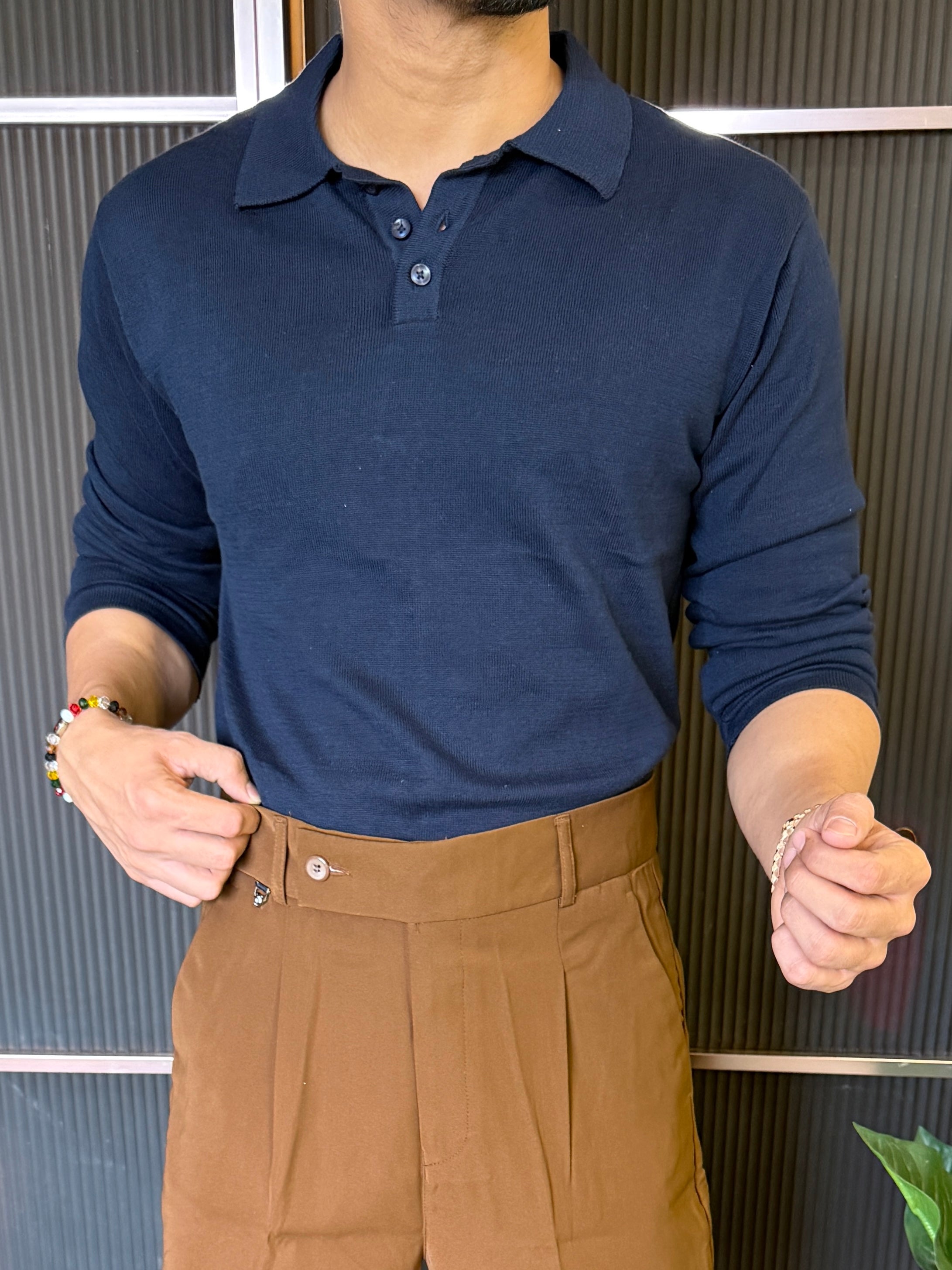 Knitted Collar Navy Fullsleeves