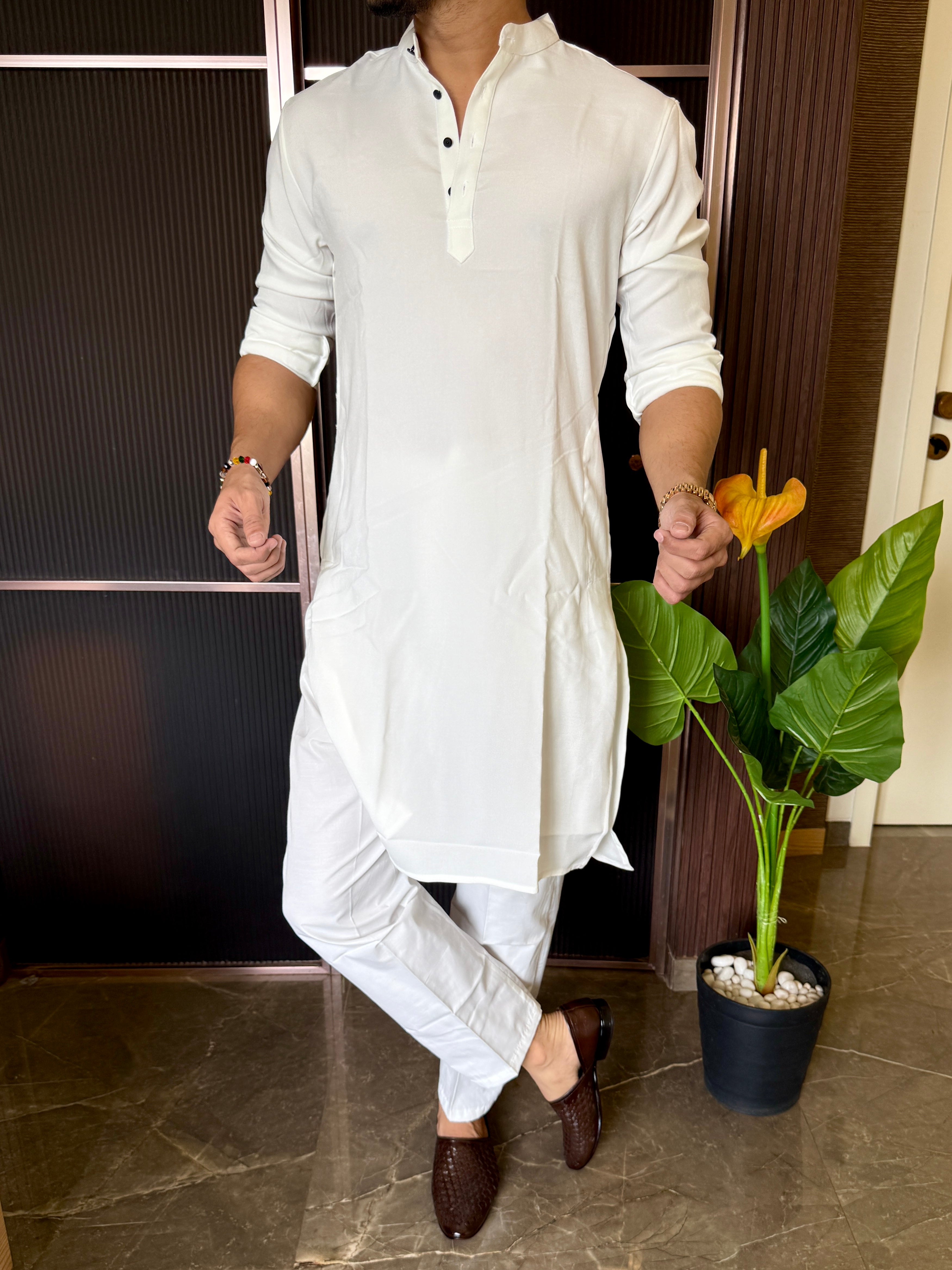 Plain Stretchable White Kurta