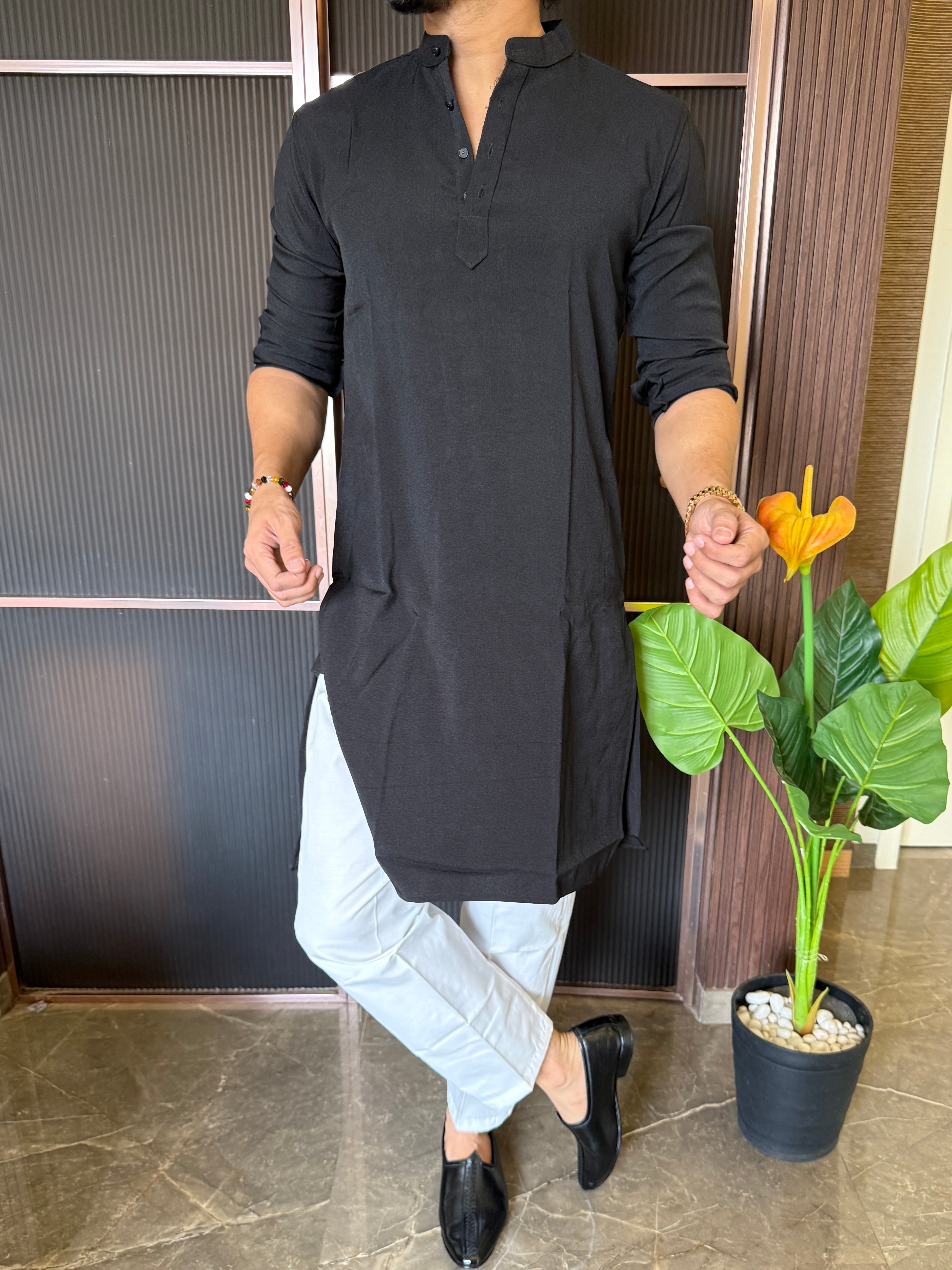 Plain Stretchable Black Kurta