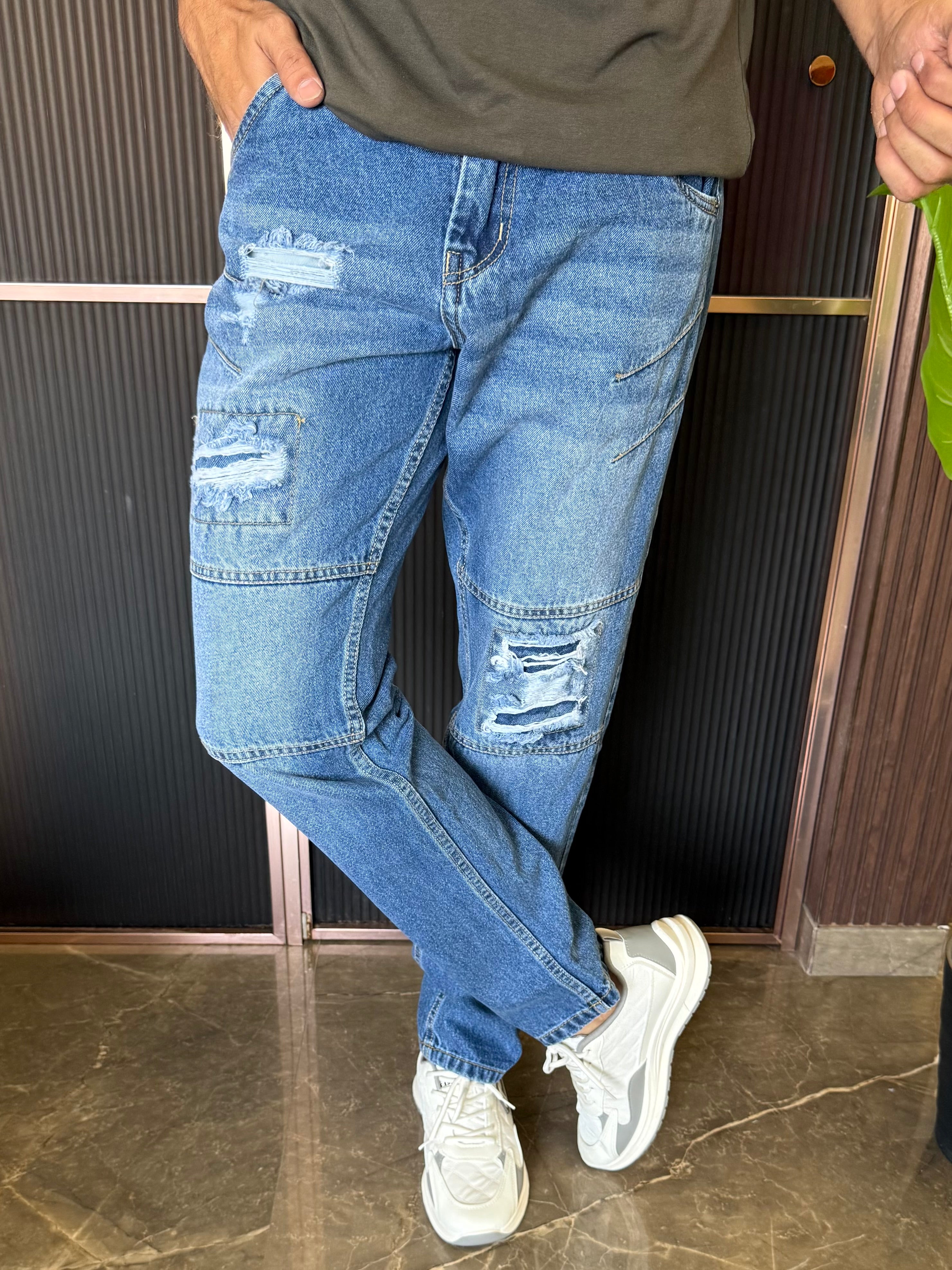 Mom Fit Biker Wornout Mid Blue Jeans