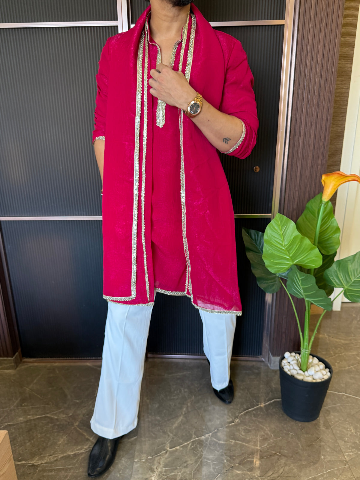 Dupatta Style V neck Pink Kurta