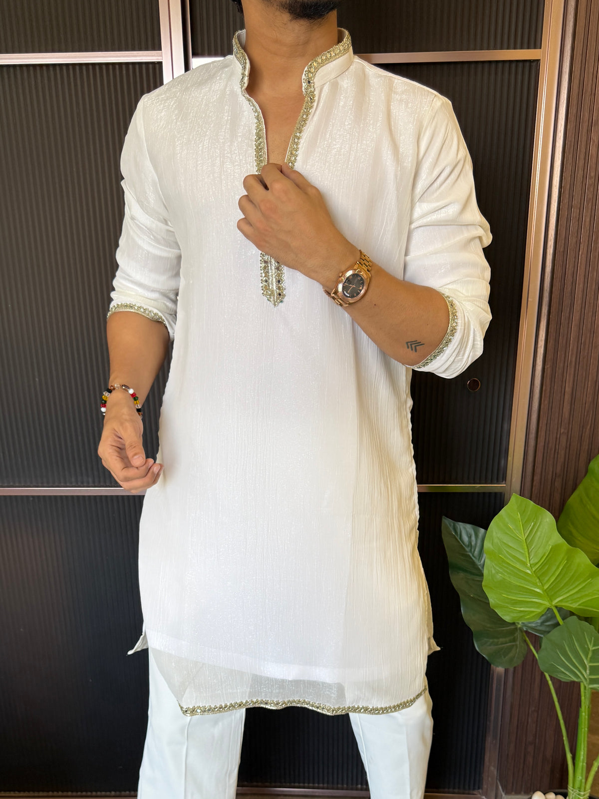 Dupatta Style V neck White Kurta