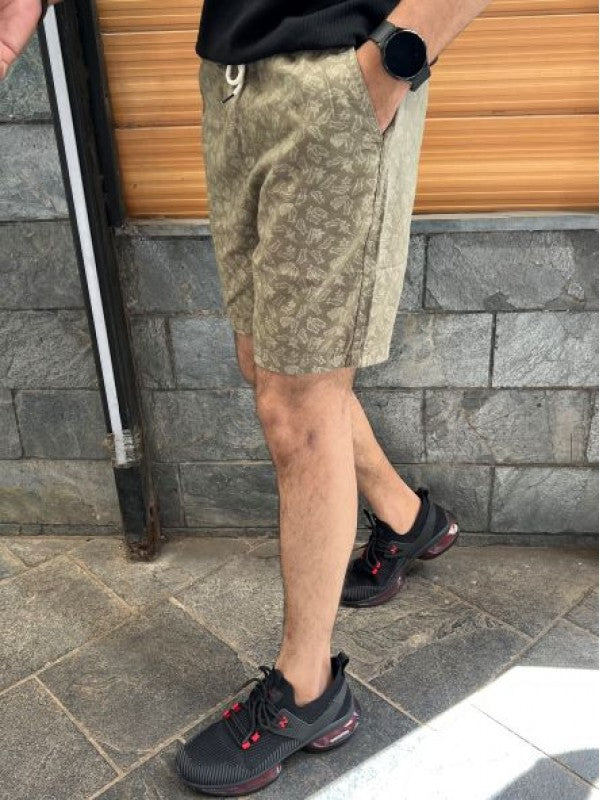 Design 1 Elastic Waist Green Shorts