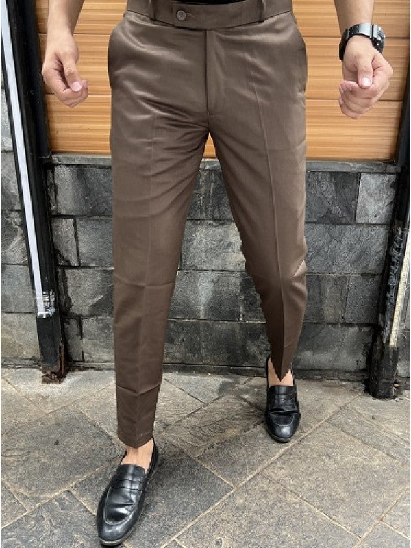 Relaxed Fit Ankle Length Brown Trouser