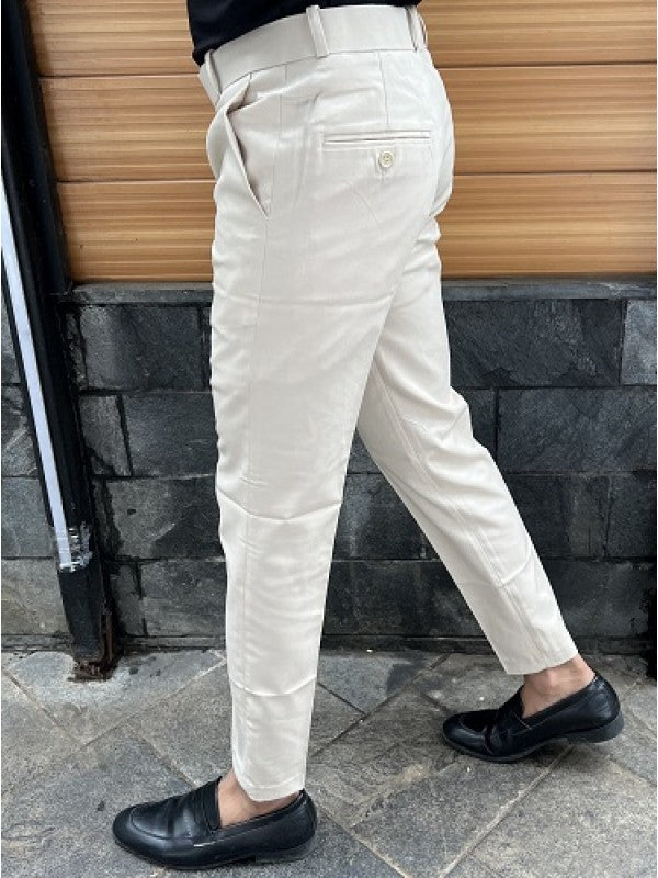 Relaxed Fit Ankle Length Cream Trouser
