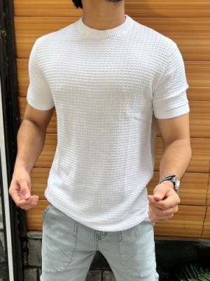                                                                                                                          Self texture Knitted white Halfsleeves Tshirt