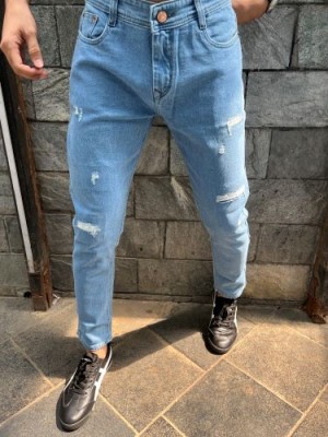                                                                                                                                                                                                           Wornout Light blue Slim fit Jeans